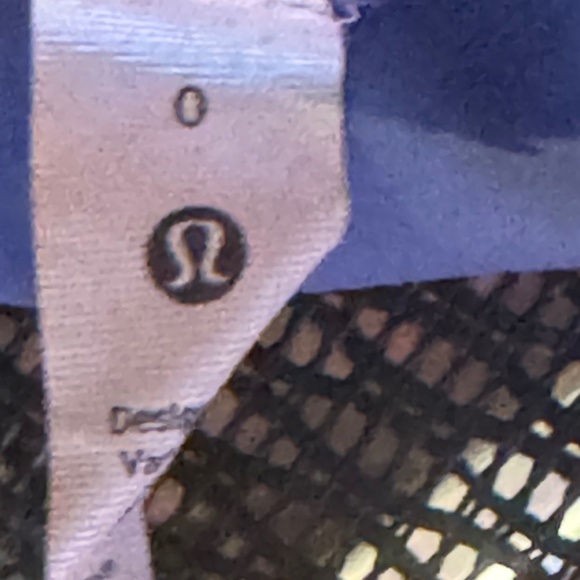 Lululemon size 0 leggings - Picture 2 of 3